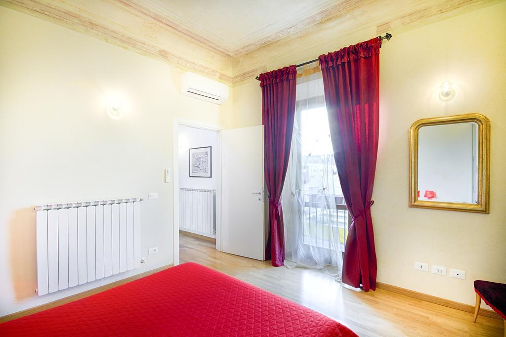 Roommo Ghiberti Флоренція Номер фото